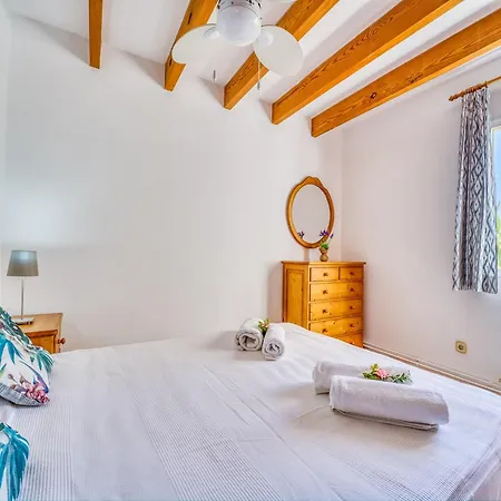 Holiday home With Private Pool